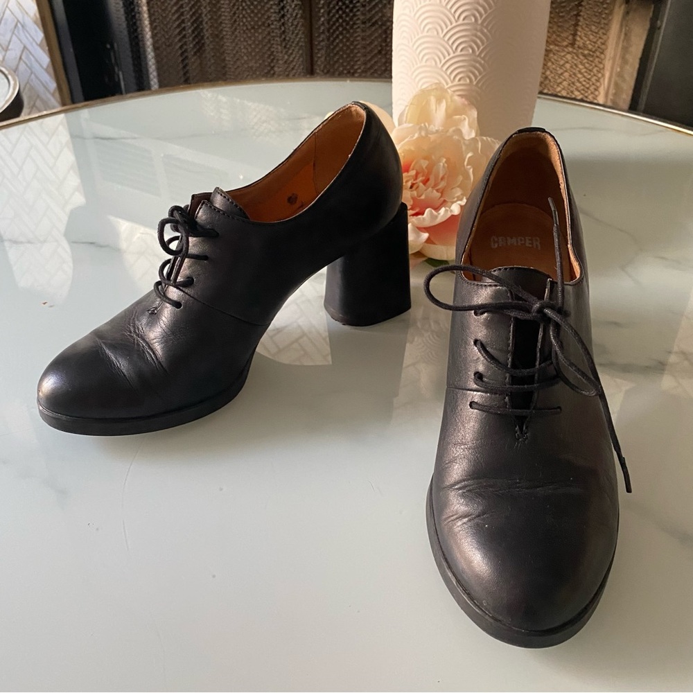 Camper block heel oxfords